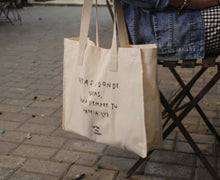 Cargar imagen en el visor de la galería, Tote Bag: Vayas a donde vayas